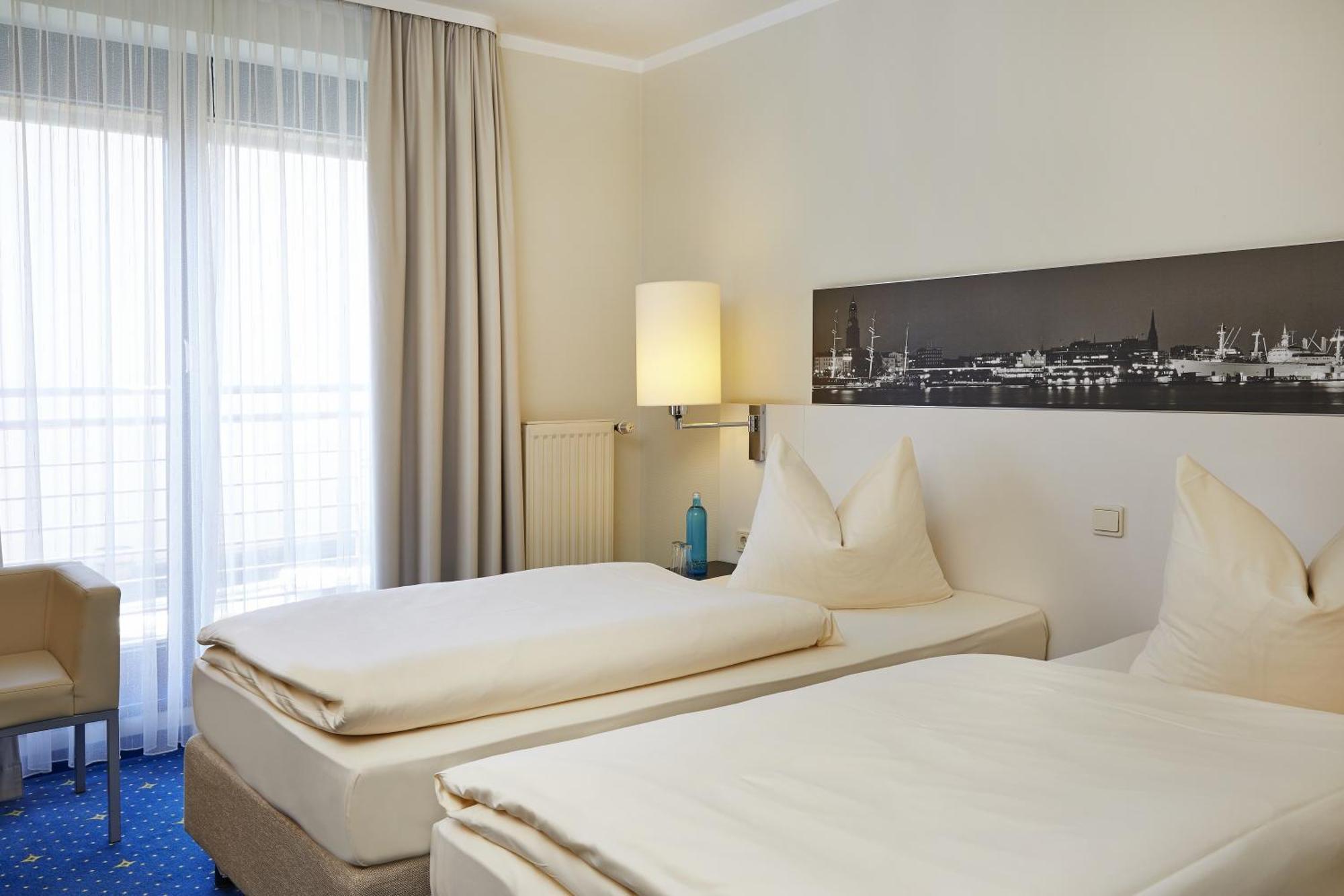 Standard Double Room,1211852893:JPEG